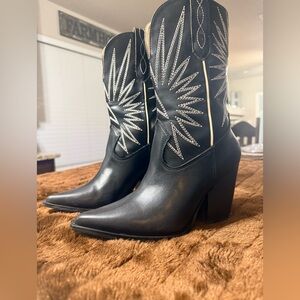 Altar’d State Western-Style Women's Boots